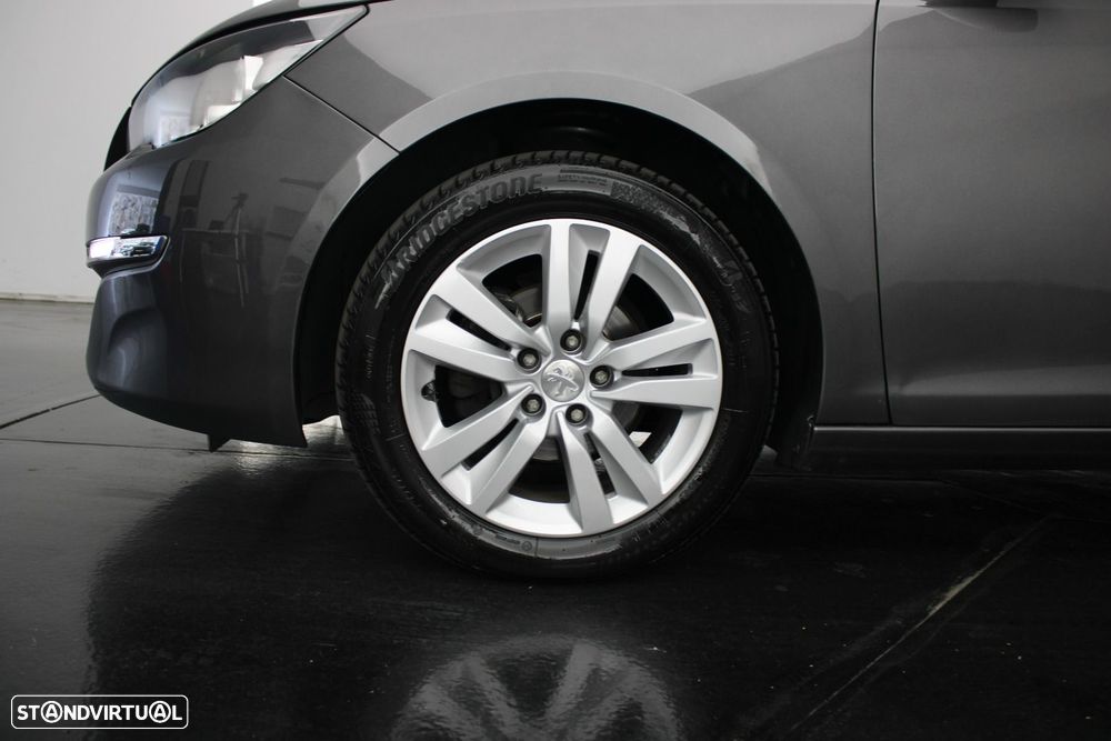 Peugeot 308 1.2 PureTech Business Line - 27