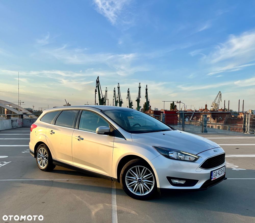 Ford Focus 1.5 EcoBoost SYNC Edition ASS - 4