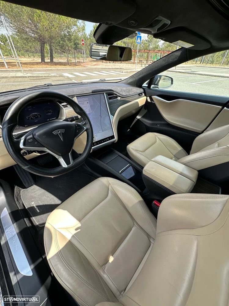 Tesla Model S 85D AWD - 17