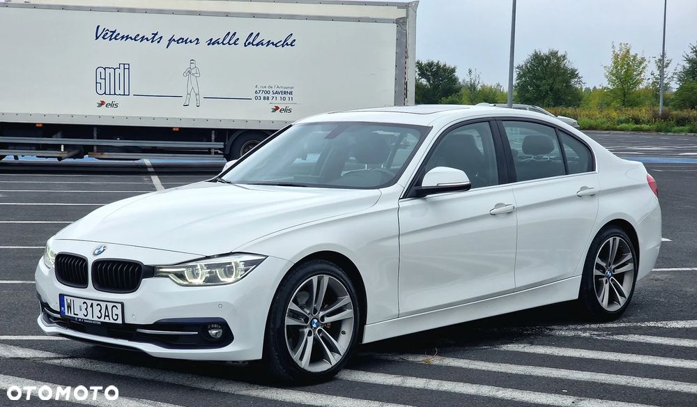 BMW Seria 3 330i GPF Luxury Line sport - 7