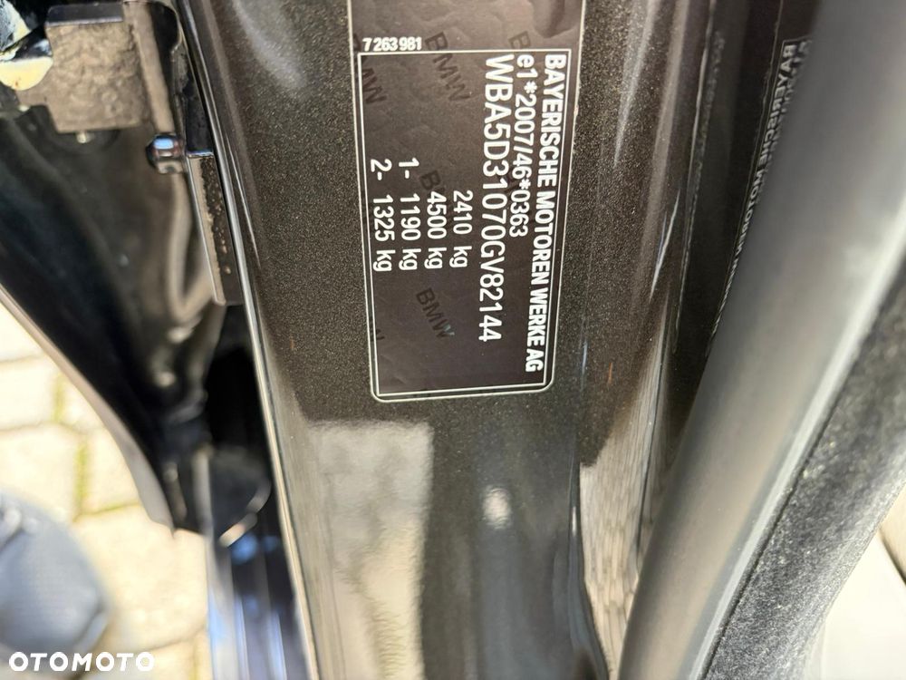 BMW Seria 5 - 10