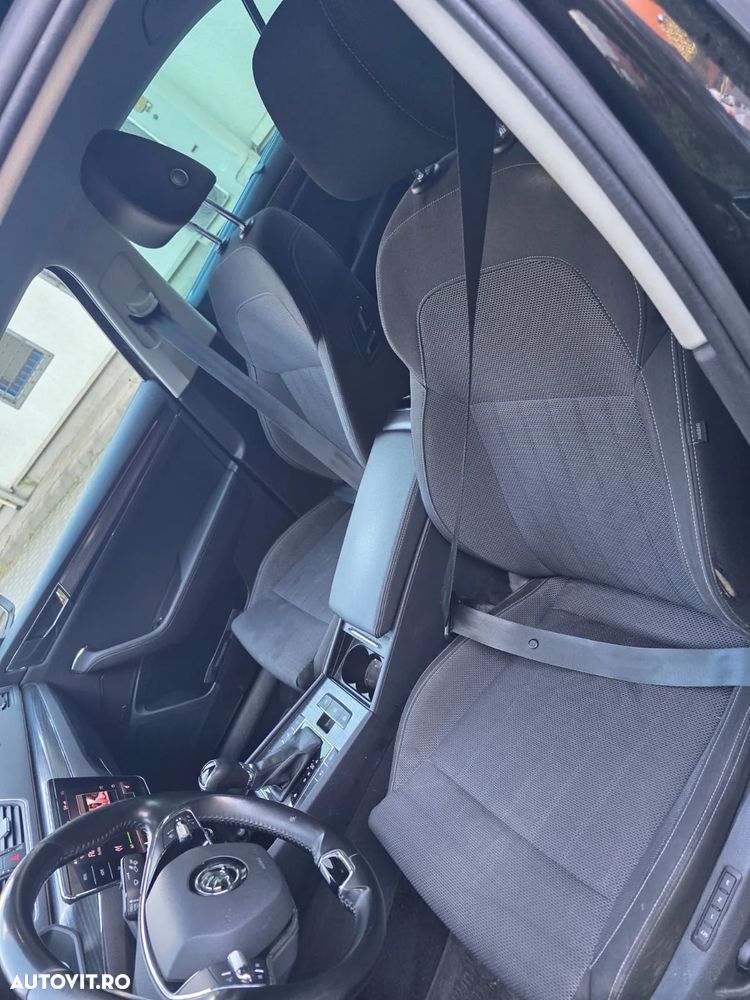 Skoda Superb 2.0 TDI DSG Style - 7