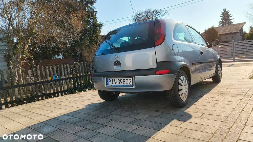 Opel Corsa 1.0 12V Comfort - 2