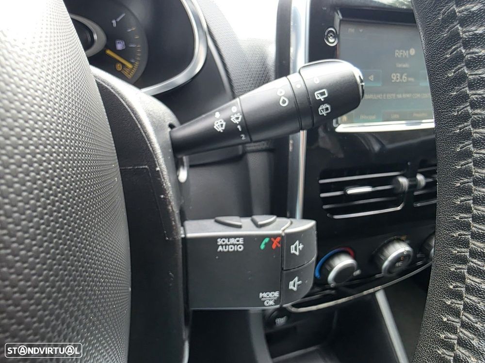 Renault Clio Sport Tourer 1.5 dCi Limited - 19