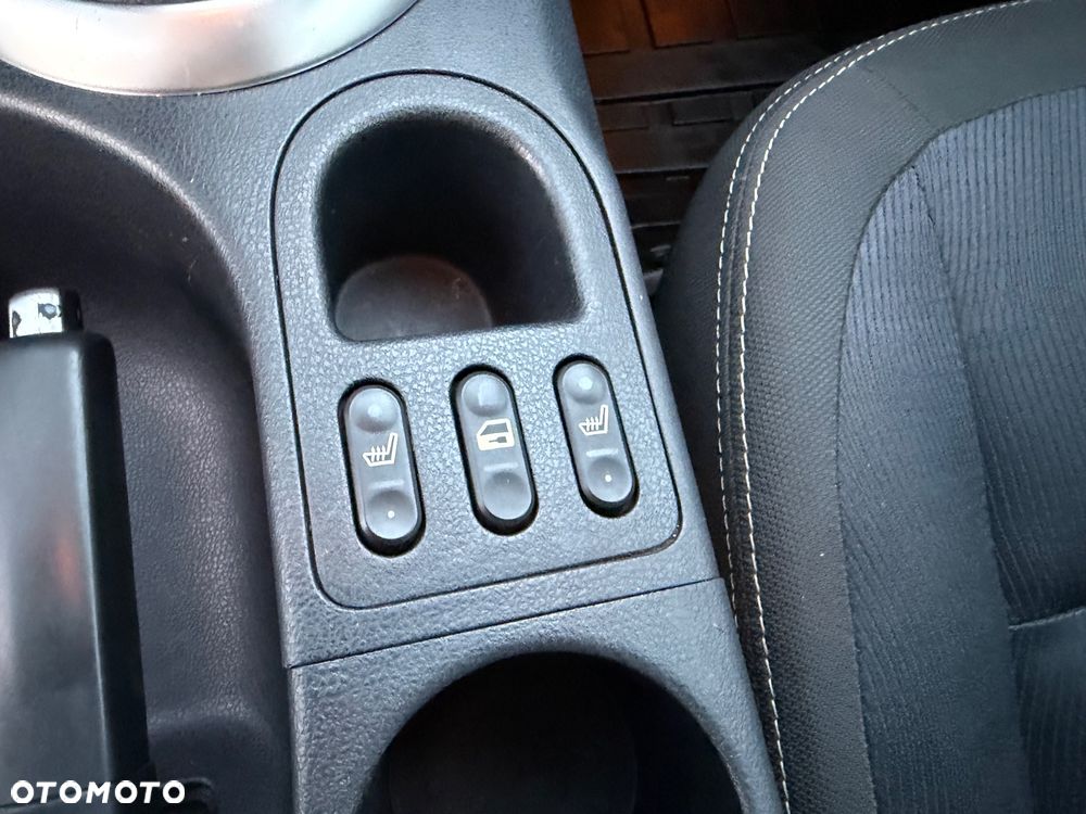 Nissan Qashqai 1.6 Acenta - 11