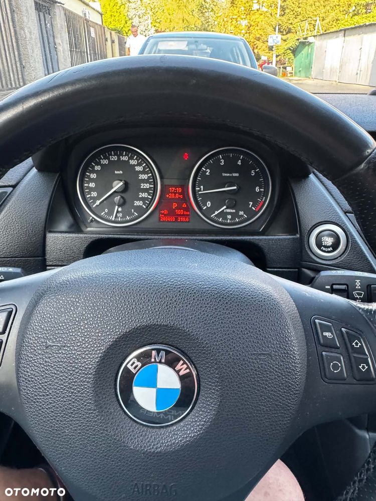 BMW X1 xDrive20i - 13
