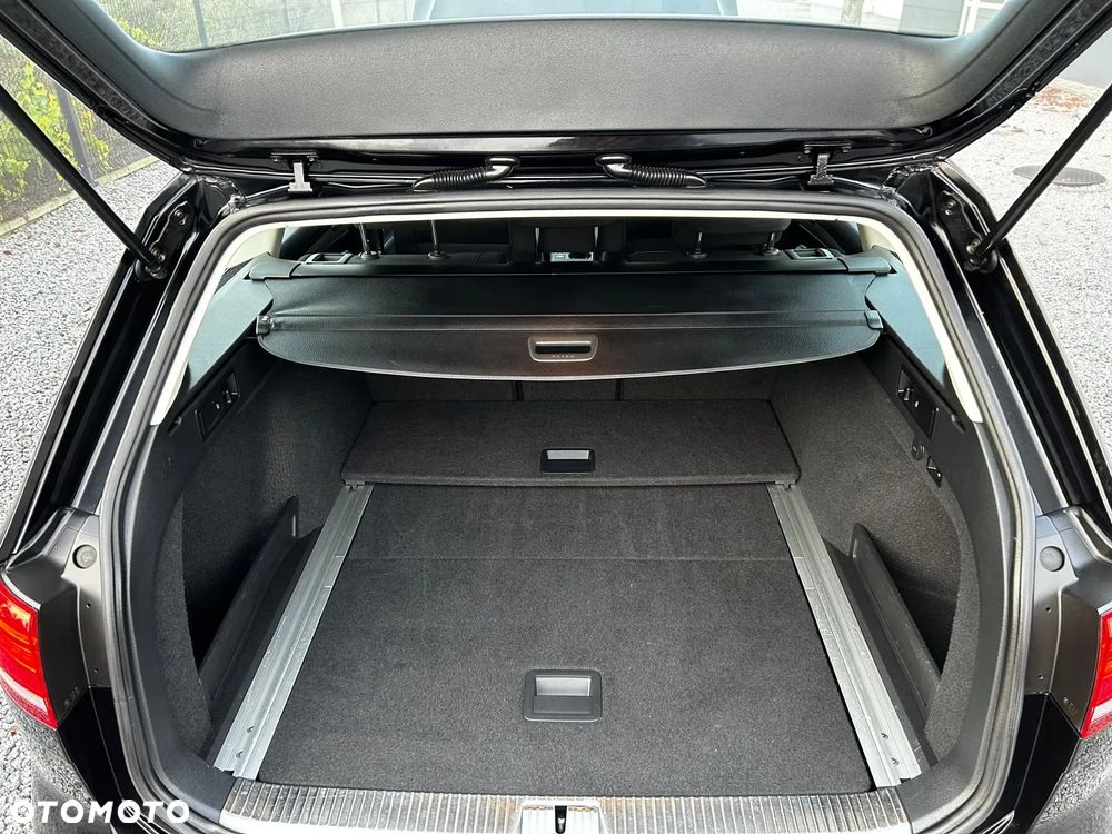 Volkswagen Passat Variant 1.5 TSI OPF DSG - 35