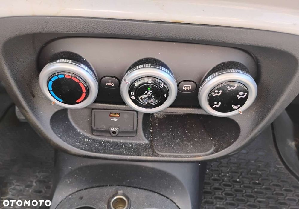 Fiat 500L - 15