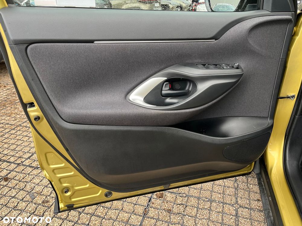 Toyota Yaris Cross Hybrid 1.5 Comfort - 23