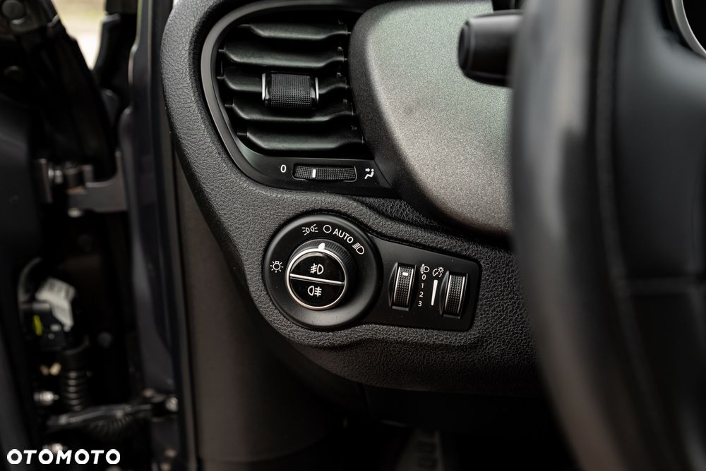 Fiat 500X 1.4 Multiair Automatik 4x4 S&S Cross - 26