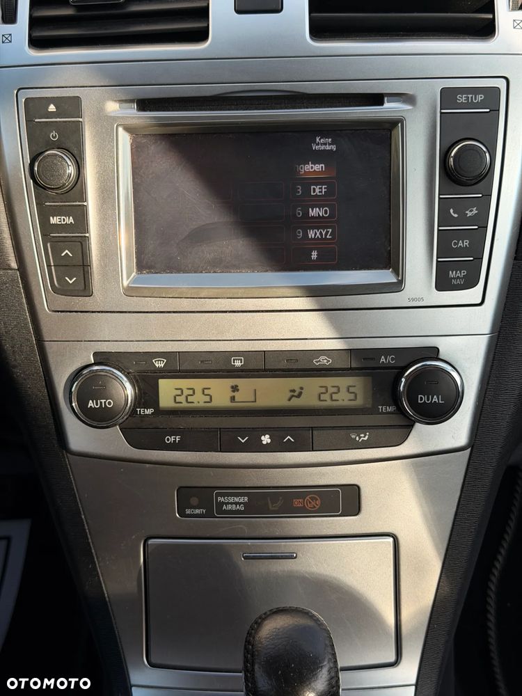 Toyota Avensis 1.8 Multidrive S Executive - 6
