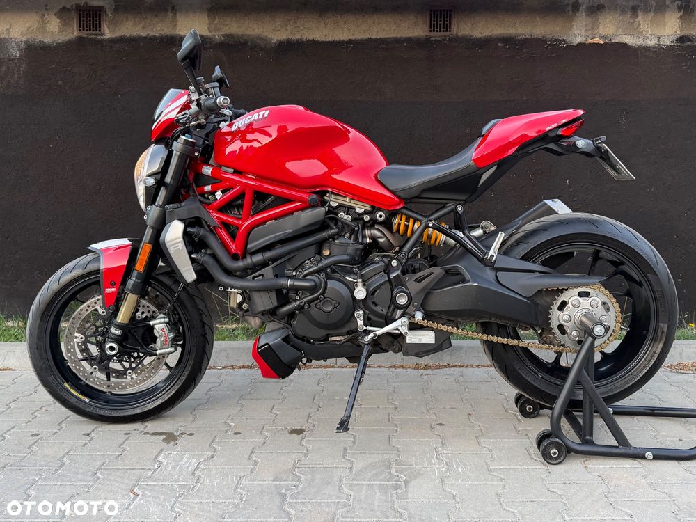Ducati Monster - 1