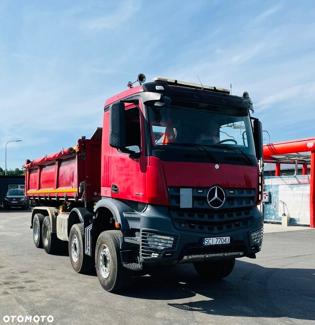 Mercedes-Benz Arocs - 1