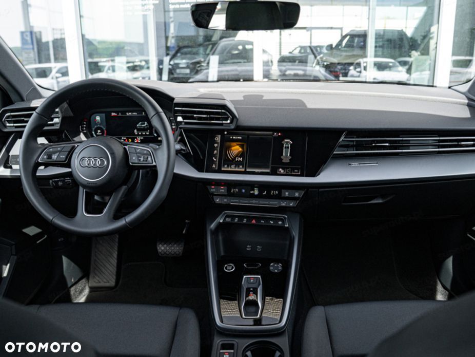 Audi A3 Sportback 30 TFSI mHEV S tronic - 11