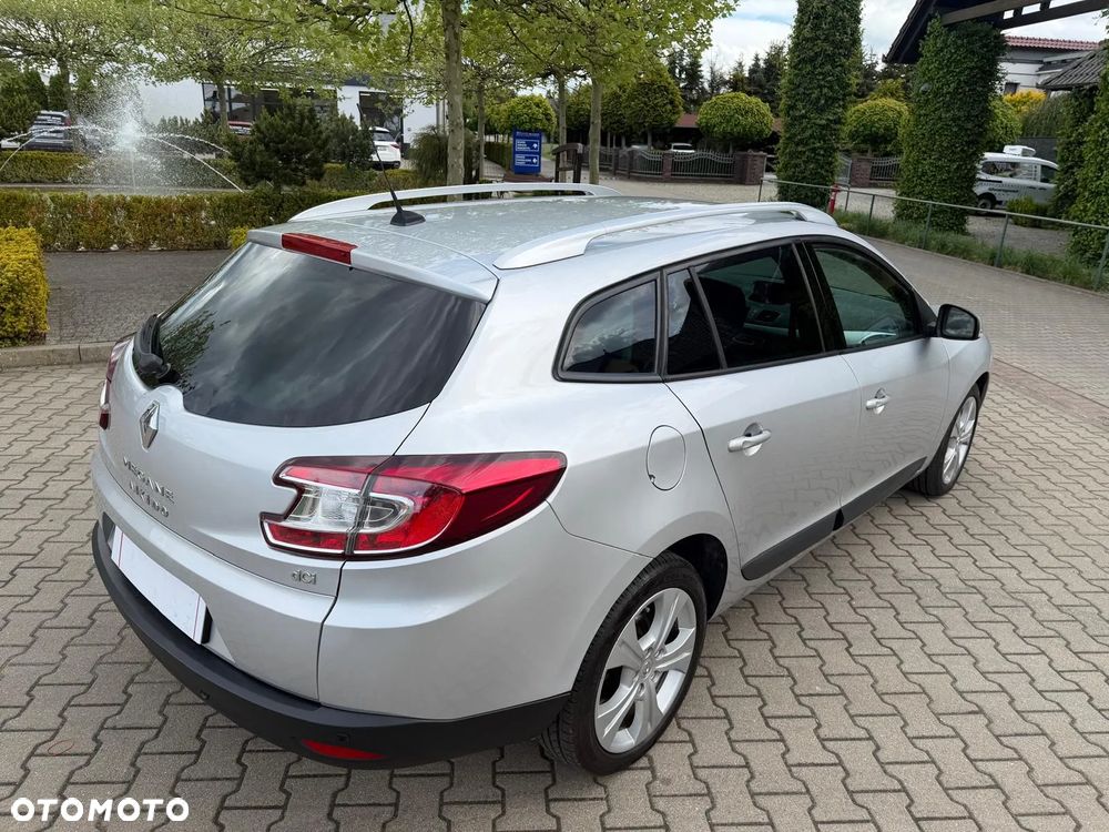 Renault Megane 1.9 dCi Bose Edition - 4