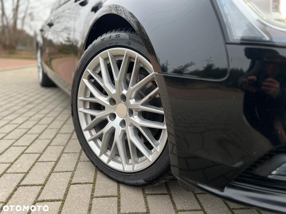 Audi A4 Avant 2.0 TDI ultra - 7