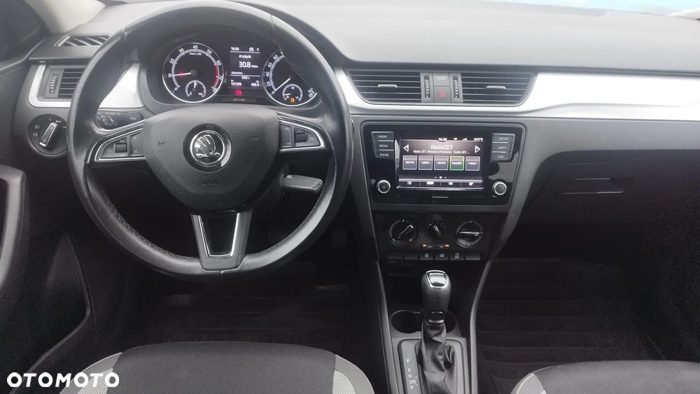 Skoda RAPID 1.0 TSI Ambition DSG - 16