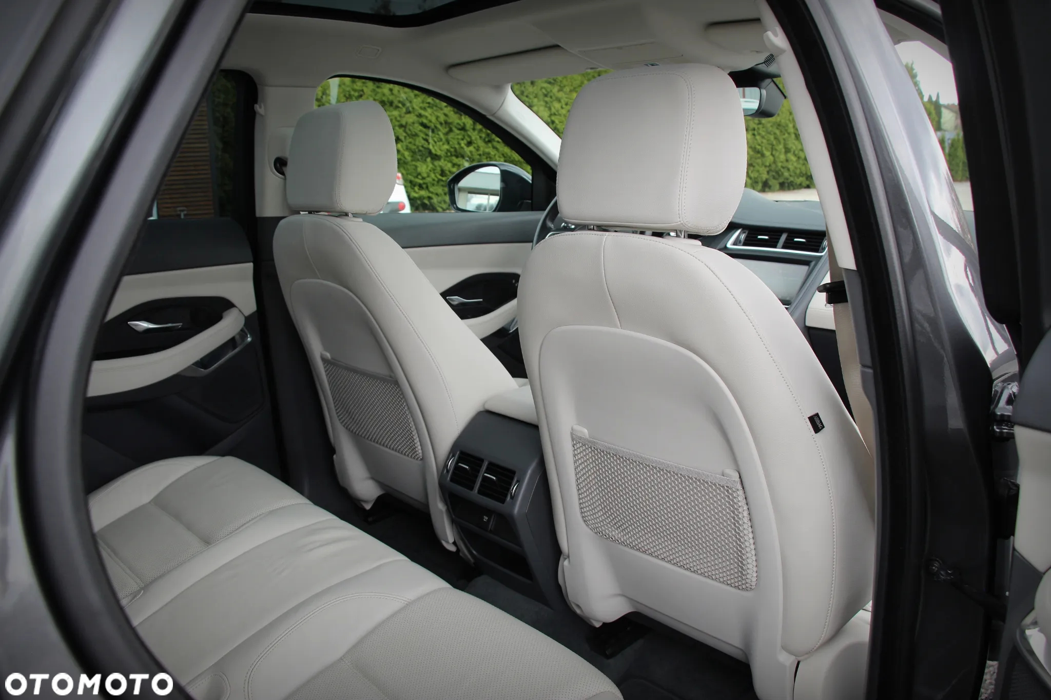 Jaguar E-Pace 2.0 i4P AWD S - 22