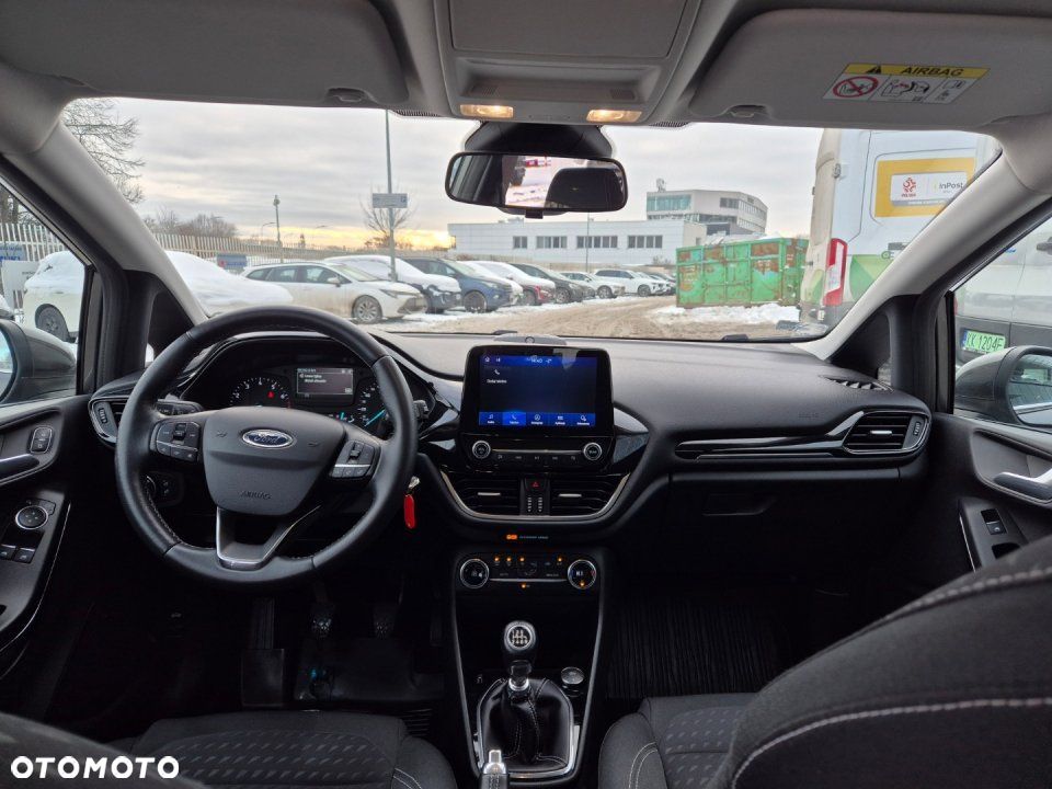 Ford Fiesta - 12