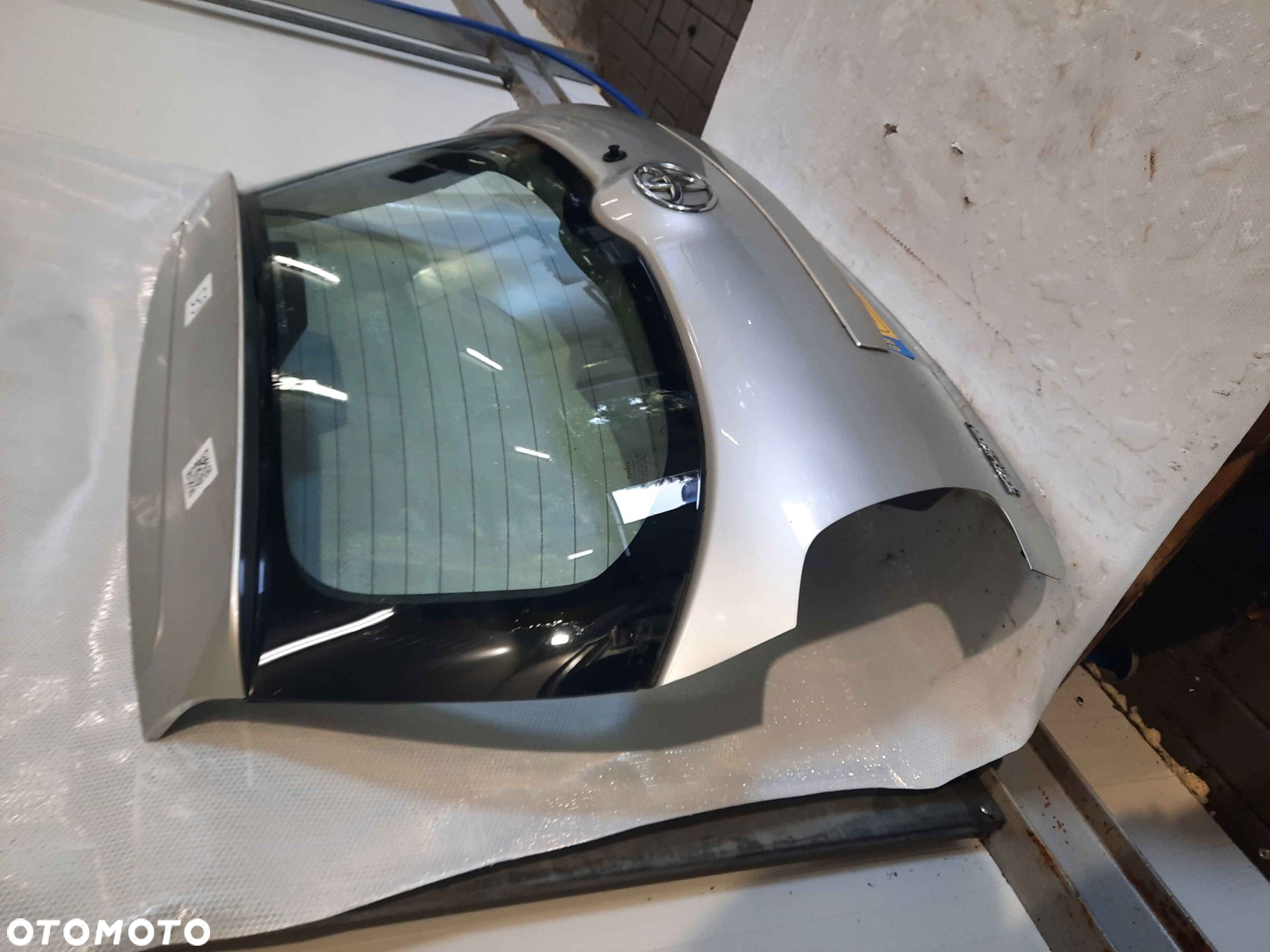 KLAPA TYŁ TYLNA BAGAŻNIKA | TOYOTA AURIS HB 5 DRZWI 1C0 - 4