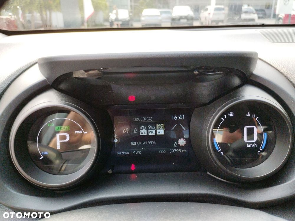 Toyota Yaris Hybrid 1.5 Comfort - 16