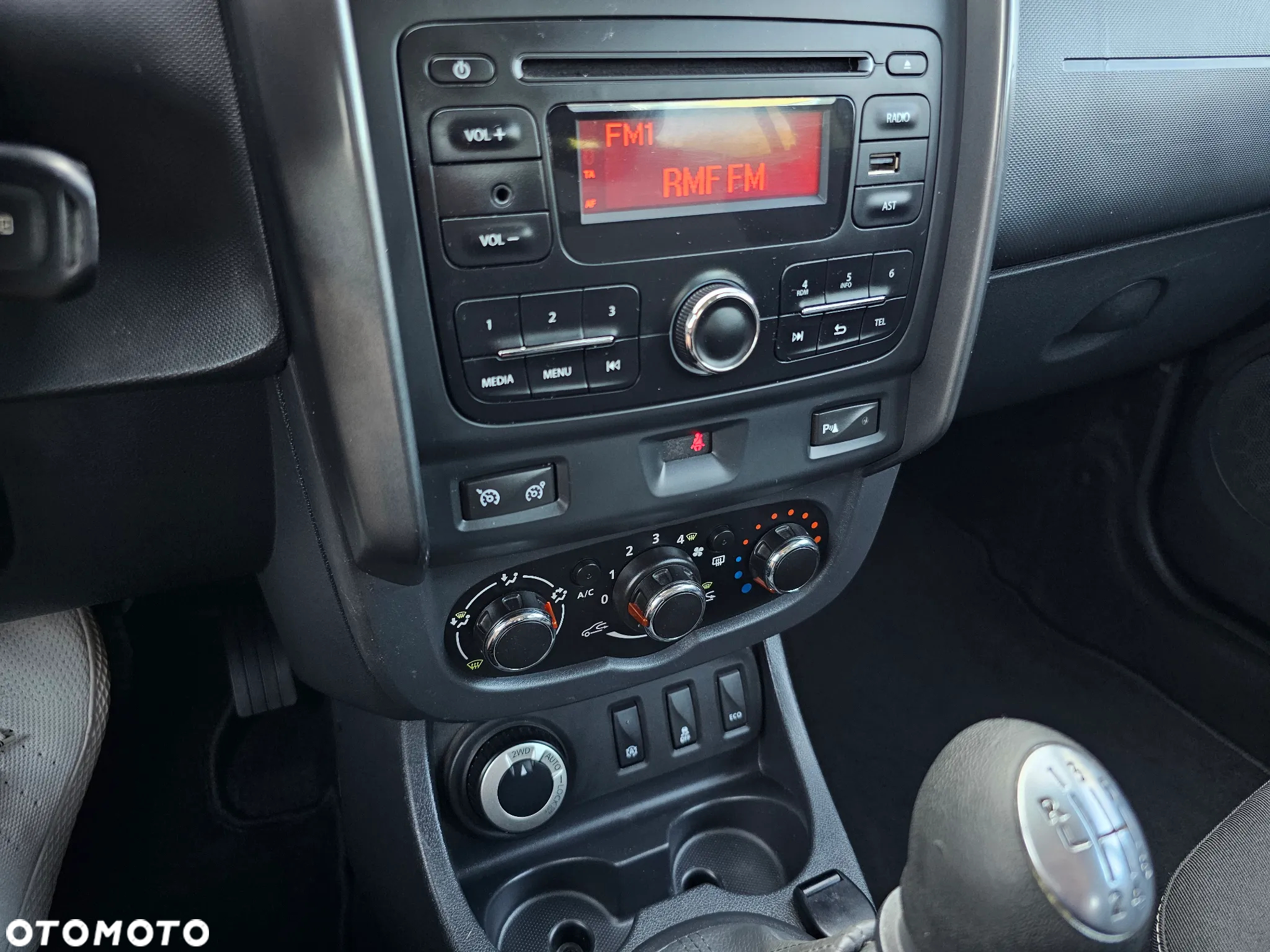 Dacia Duster dCi 110 4WD Comfort - 23