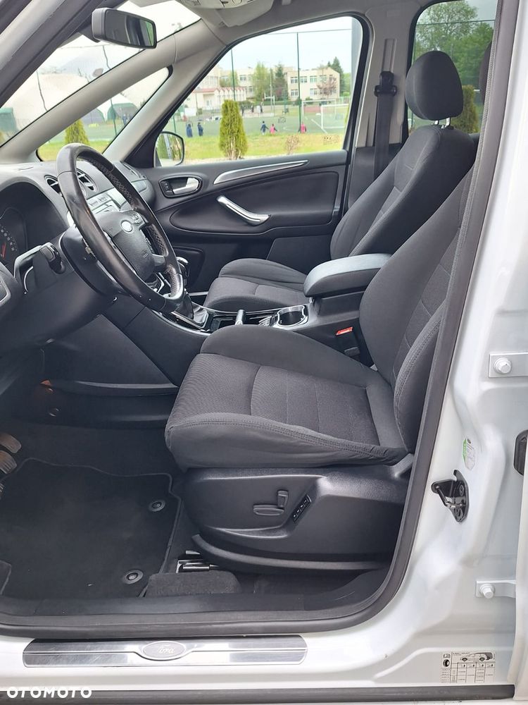 Ford S-Max 2.0 TDCi DPF Titanium X - 36