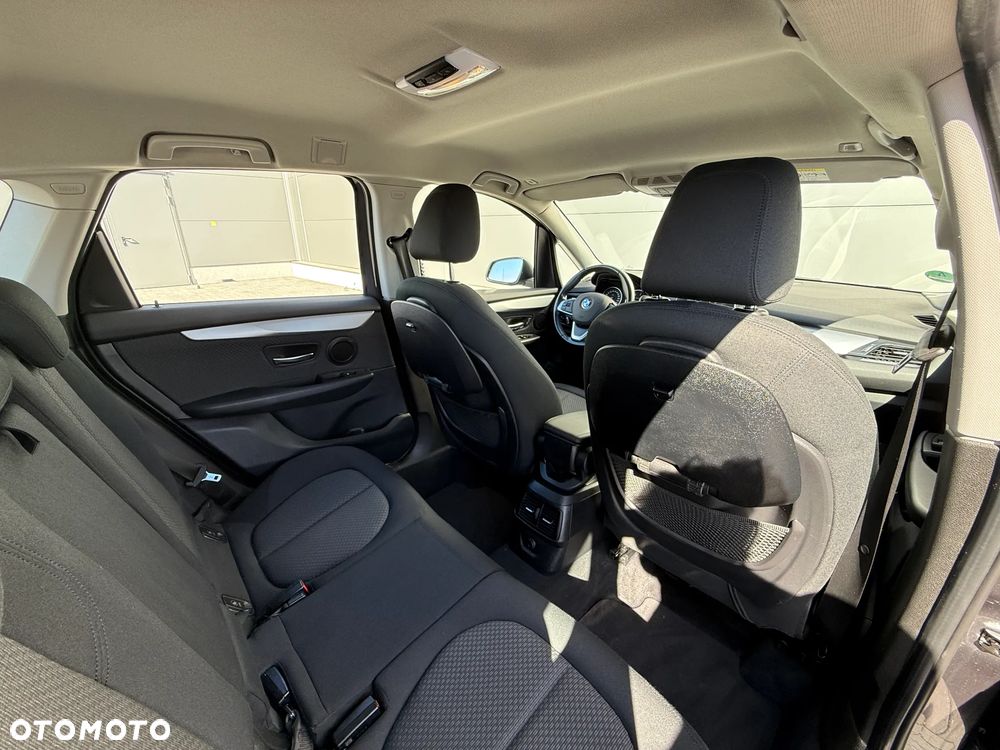 BMW Seria 2 216d Luxury Line - 39