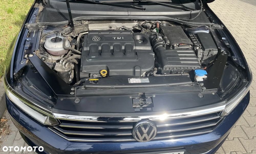 Volkswagen Passat - 23