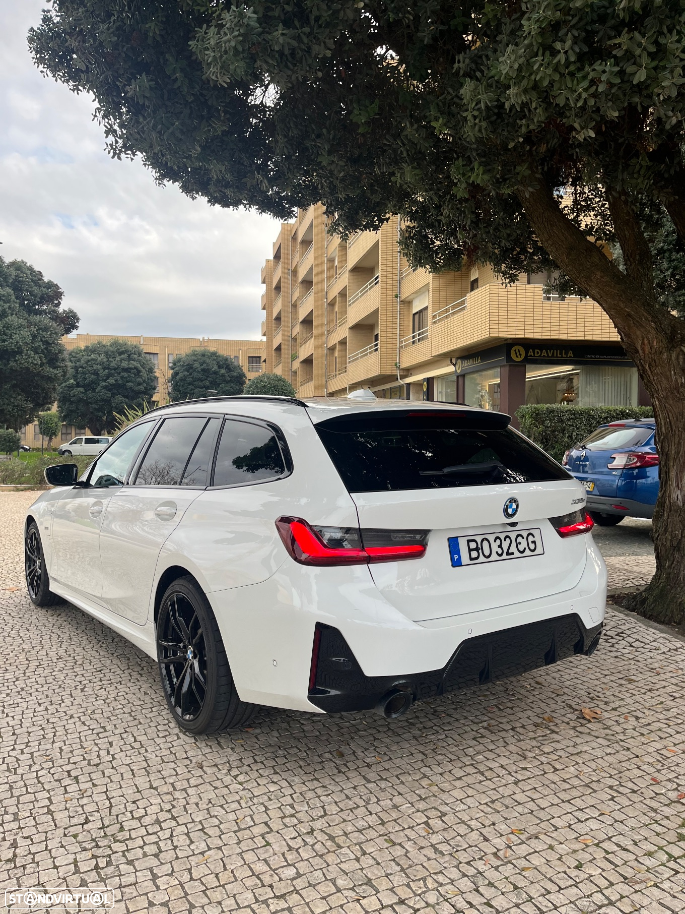 BMW 330 e Touring Pack Desportivo M Auto - 6