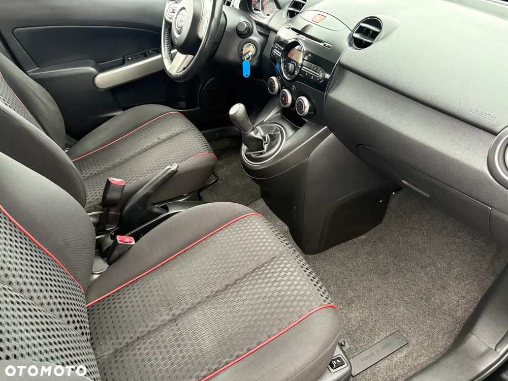 Mazda 2 1.3 Kirei - 6