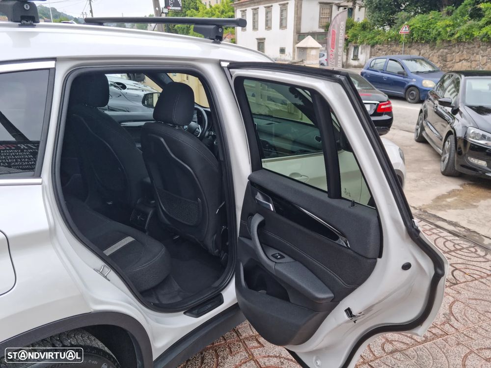 BMW X1 16 d sDrive Line Sport - 22