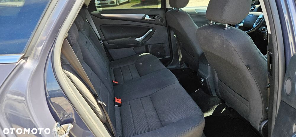 Ford Mondeo 1.6 T Titanium - 25