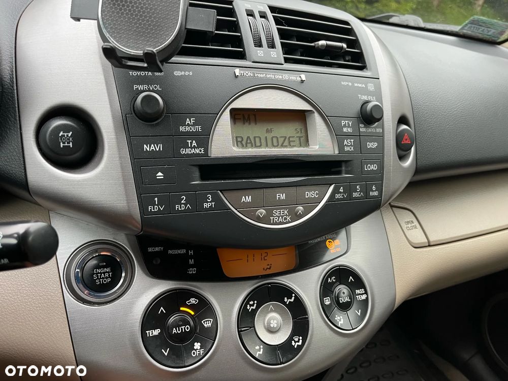 Toyota RAV4 2.2 D-4D X - 10