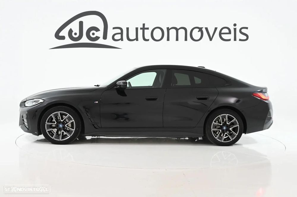 BMW i4 eDrive40 Pack Desportivo M - 8