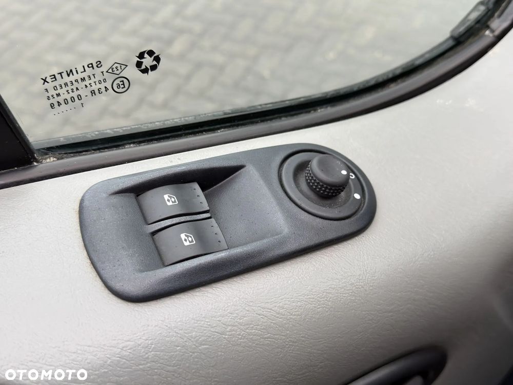 Renault TRAFIC LONG L2 - 11