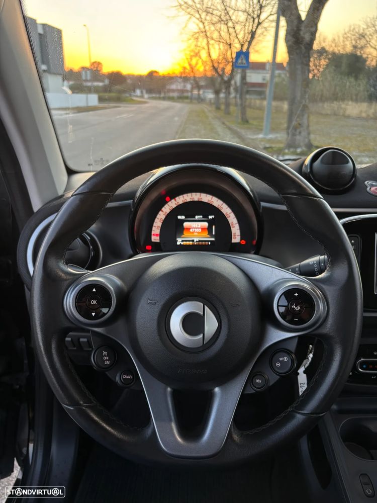 Smart ForTwo Coupé 1.0 Prime 71 Aut. - 17