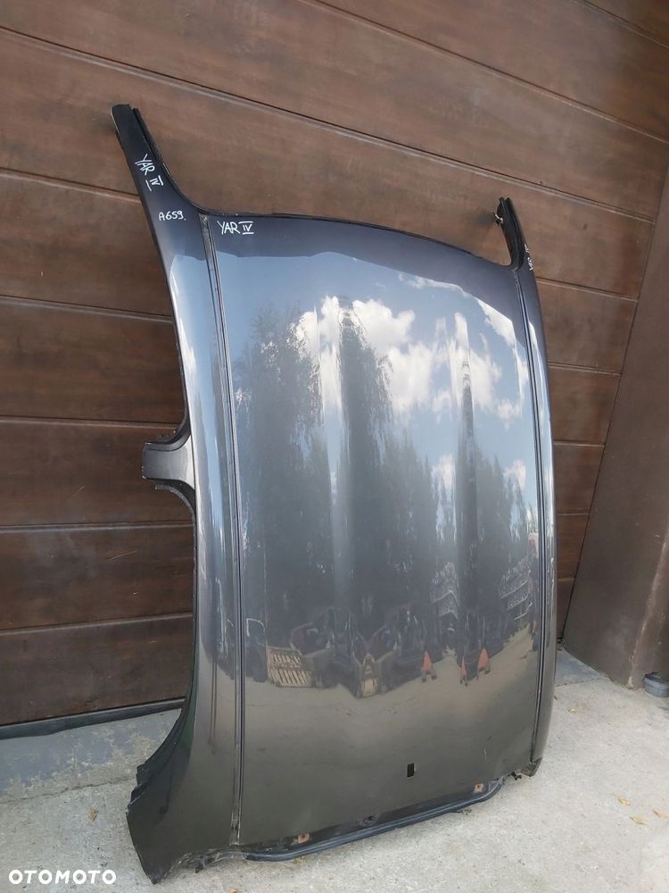 Toyota Yaris IV dach poszycie dachu - 2