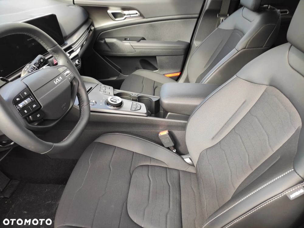 Kia Sportage 1.6 T-GDI Business Line 2WD DCT - 12