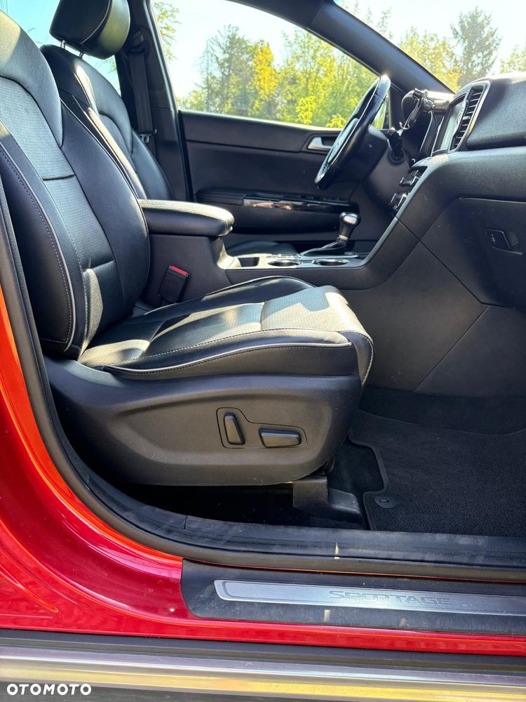 Kia Sportage - 16