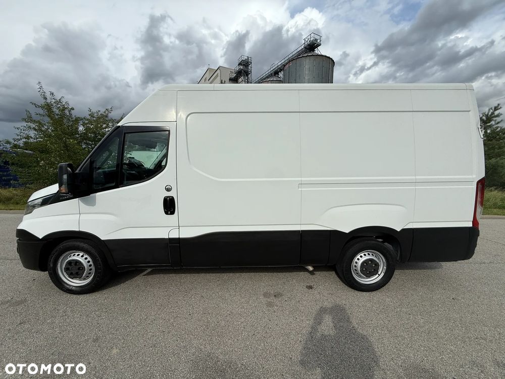Iveco Daily 35S18 - 8