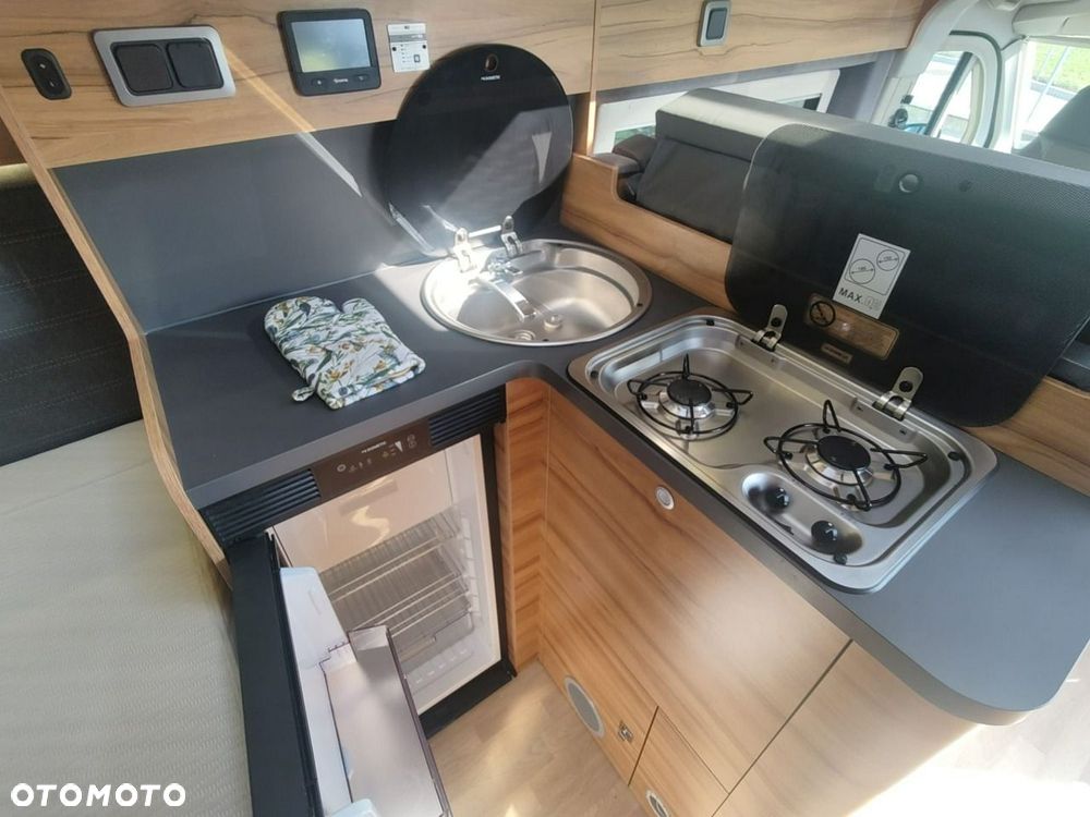 Affinity ONE całoroczny campervan dla czwórki - 15