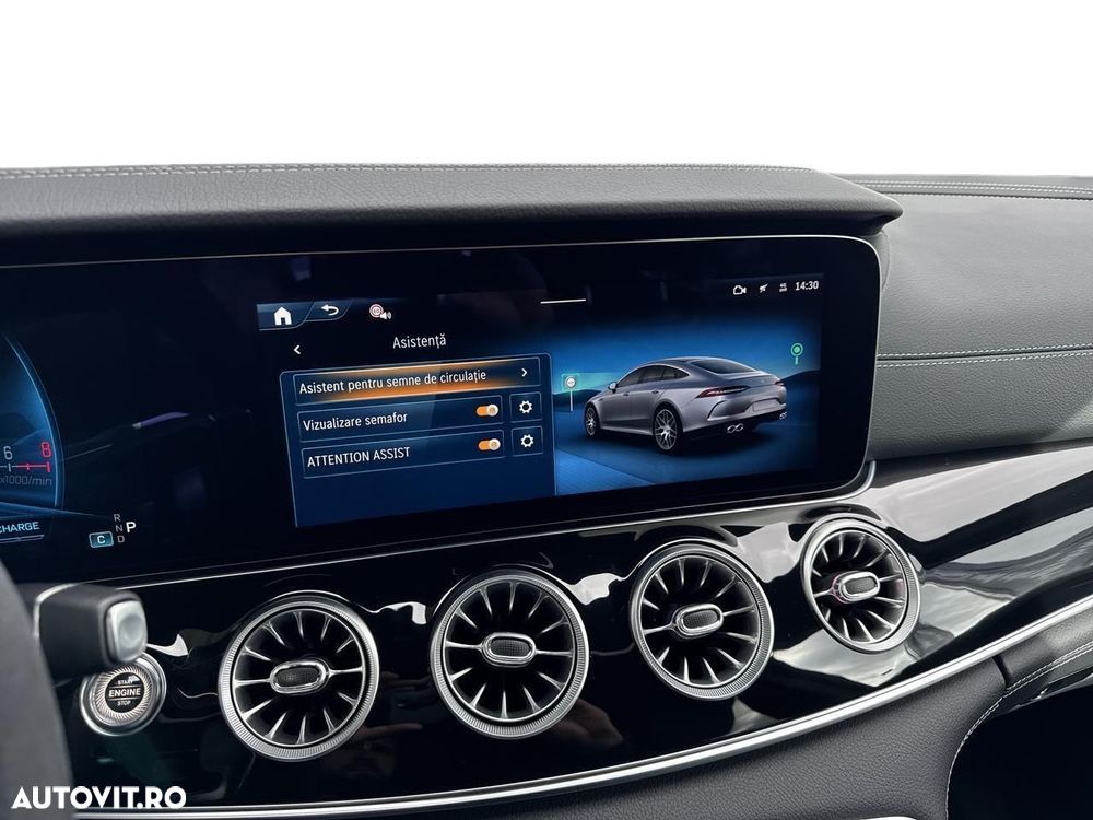 Mercedes-Benz AMG GT 53 4MATIC+ MHEV - 23