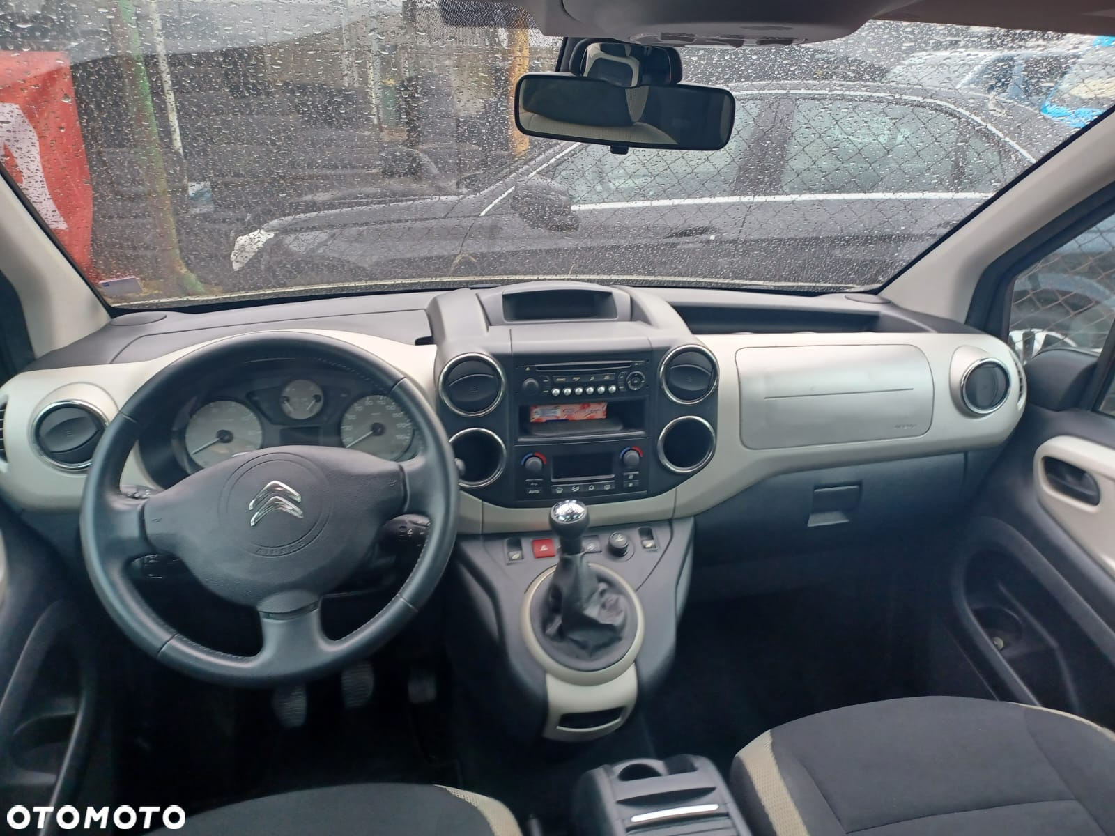 Citroën Berlingo Multispace HDi 115 FAP Selection - 15