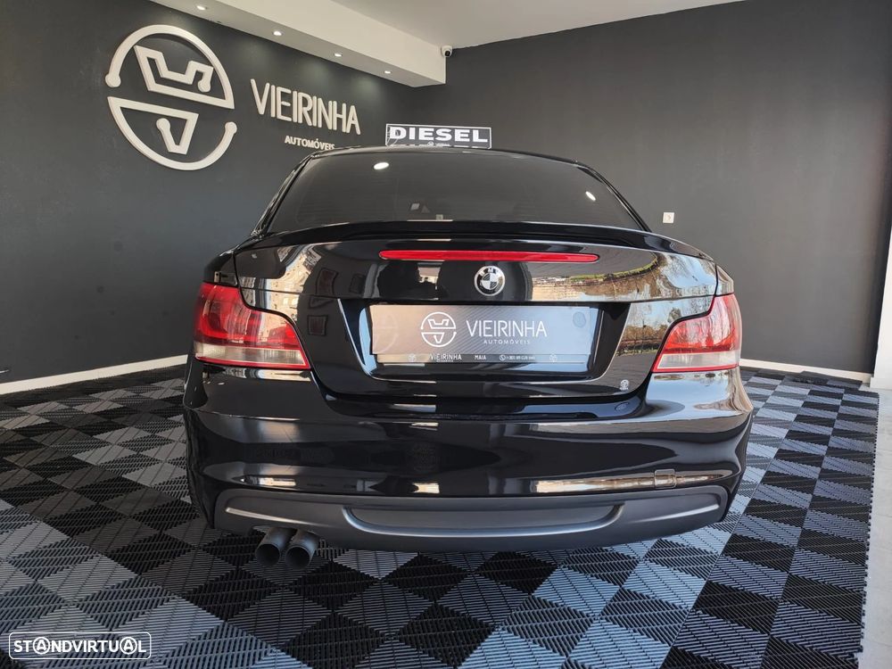 BMW 118 d Limited Edition Lifestyle c/ M Sport Pack - 16