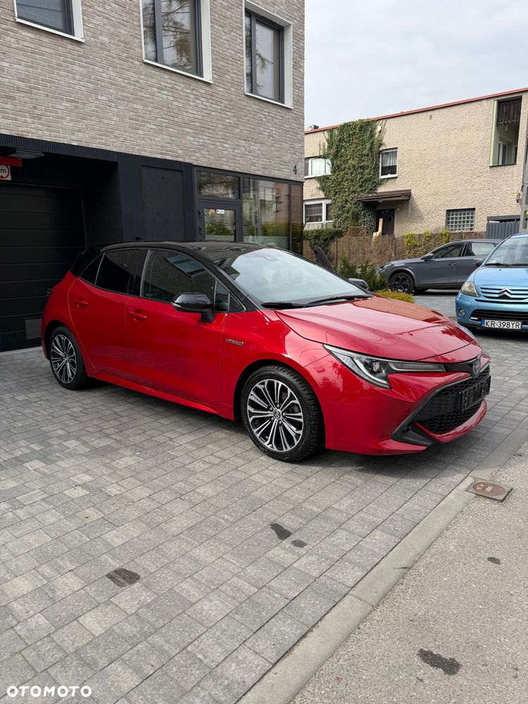 Toyota Corolla 1.8 Hybrid Team Deutschland - 28