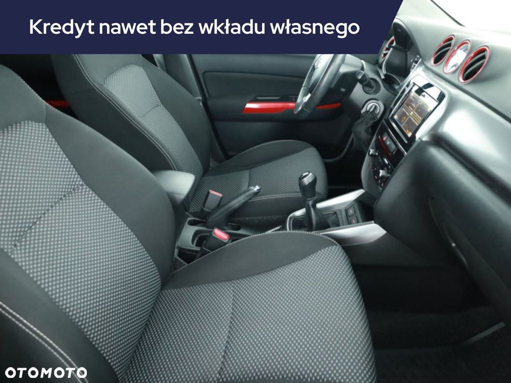 Suzuki Vitara - 11