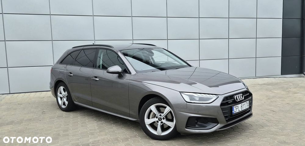 Audi A4 Avant 40 TFSI quattro S tronic advanced - 12