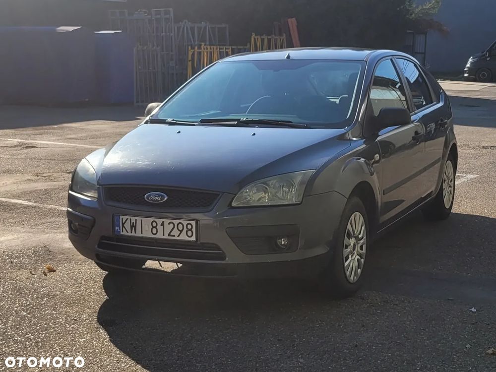 Ford Focus 1.6 TDCi Ghia - 8