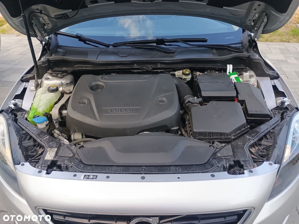 Volvo V40 D2 Drive-E Kinetic - 16